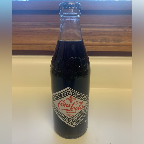 Vintage 1977 Coca Cola Coke 75th anniversary commemorative Glass Bottle, Sealed - Picture 9 of 12